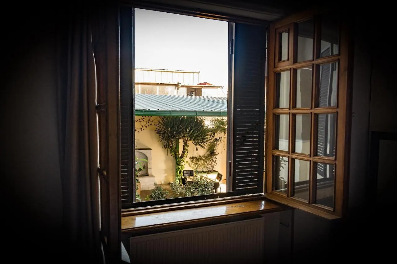 ***  Vedzisi Garden Hotel تبليسي جورجيا