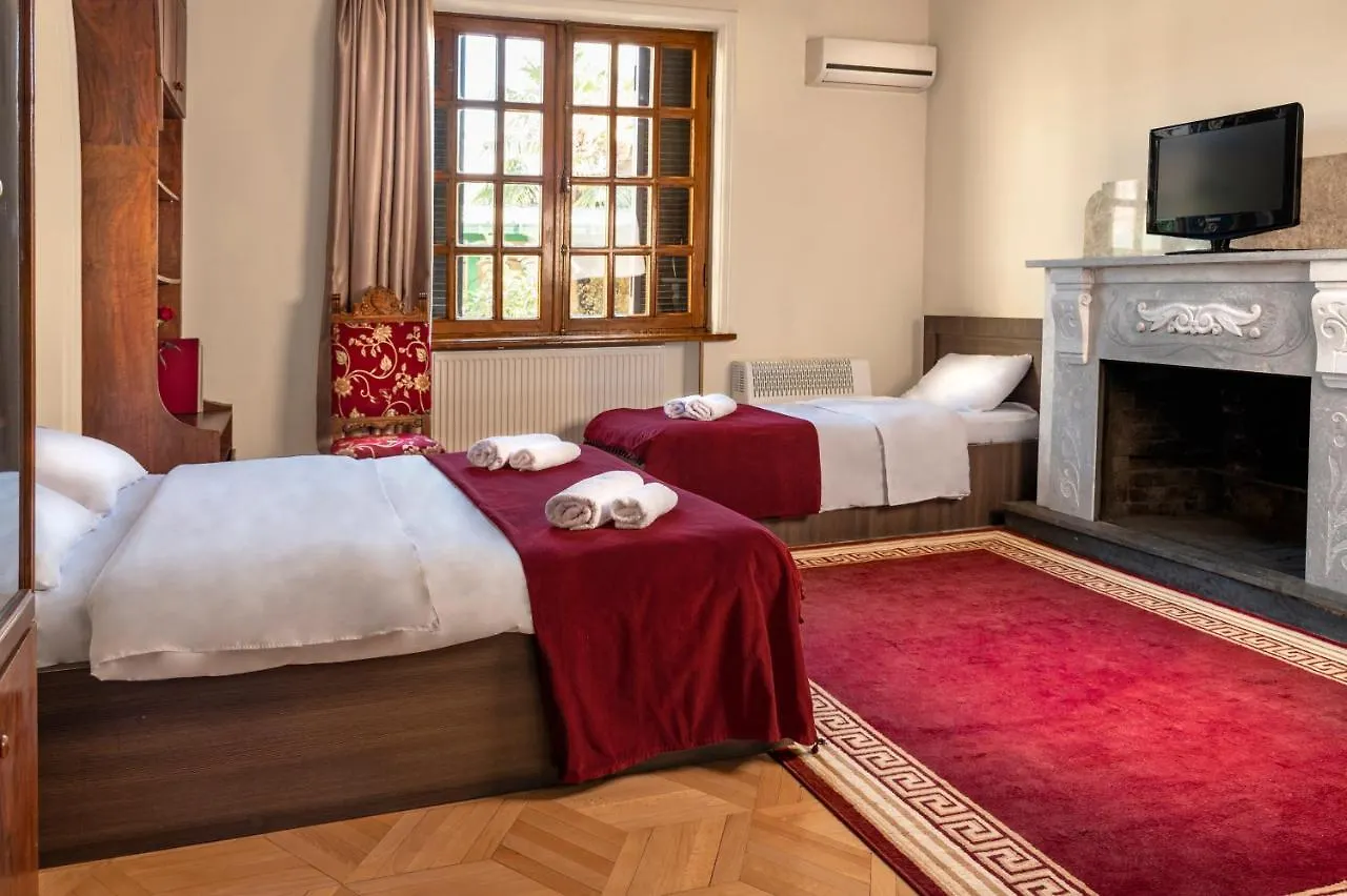 Vedzisi Garden Hotel تبليسي