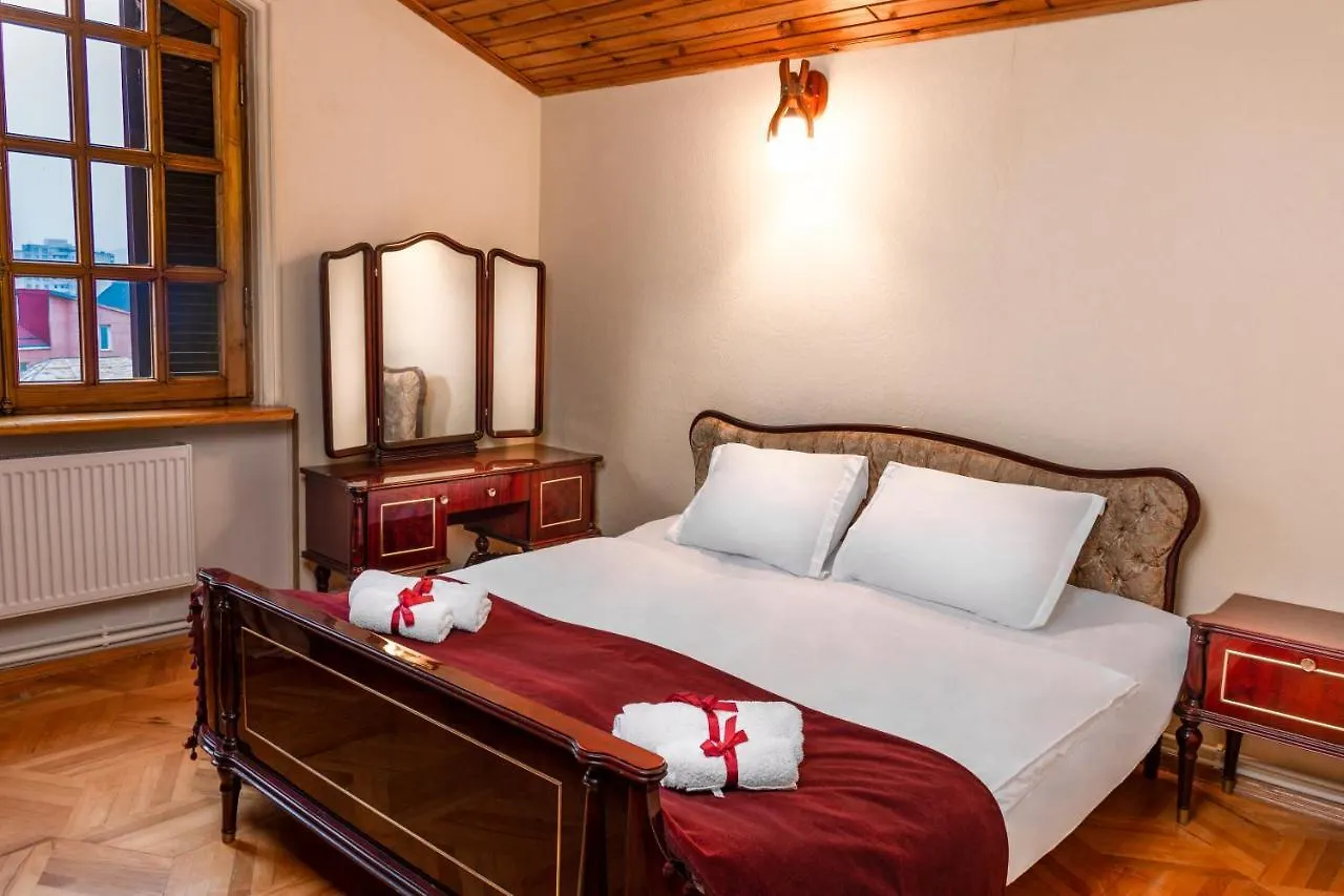 Vedzisi Garden Hotel تبليسي