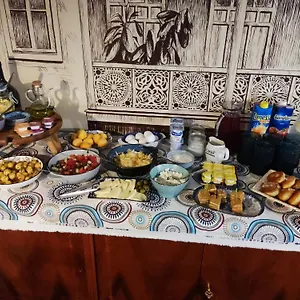 מלון Gvino Minda, טביליסי