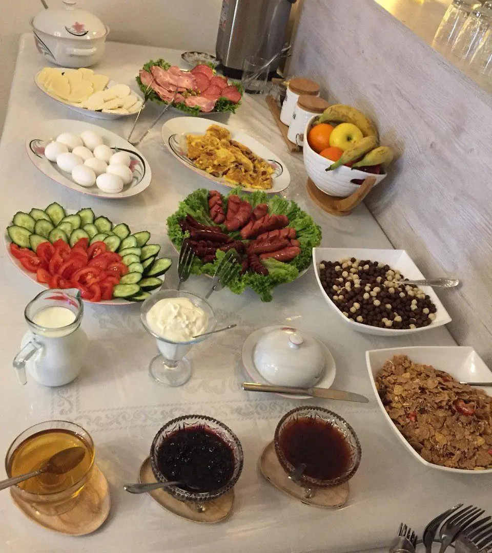 ***  Vedzisi Garden Hotel Tbilisi Geórgia